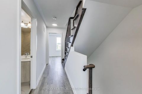 Photo 8 at 175 Downsview Park Boulevard, CFB, Toronto
