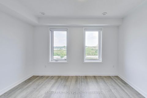 Photo 9 at 175 Downsview Park Boulevard, CFB, Toronto