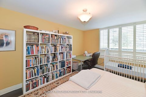 Photo 25 at 105 - 333 Clark Avenue, Yorkhill, Vaughan