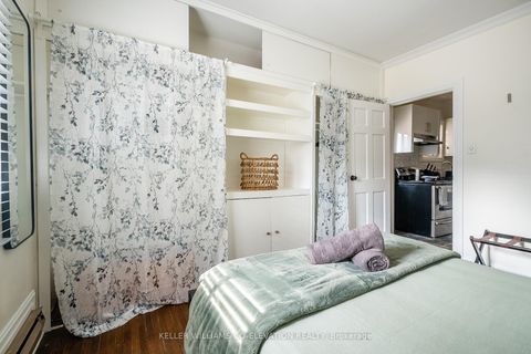 Photo 23 at 48 Massey Street, Niagara, Toronto