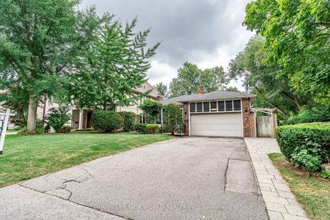 Photo 1 at 81 Hillcrest Avenue, Willowdale East, Toronto