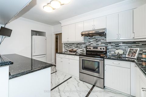 Photo 13 at 81 Hillcrest Avenue, Willowdale East, Toronto