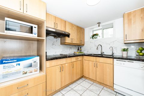 Photo 32 at 81 Hillcrest Avenue, Willowdale East, Toronto