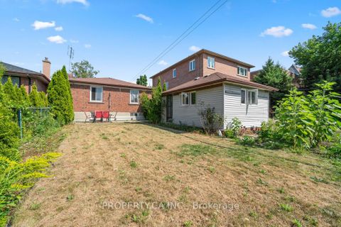 Photo 8 at 35 Farrell Avenue, Willowdale West, Toronto
