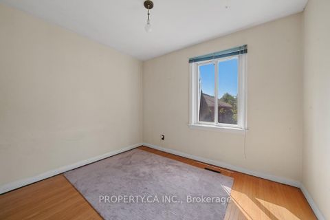 Photo 16 at 35 Farrell Avenue, Willowdale West, Toronto