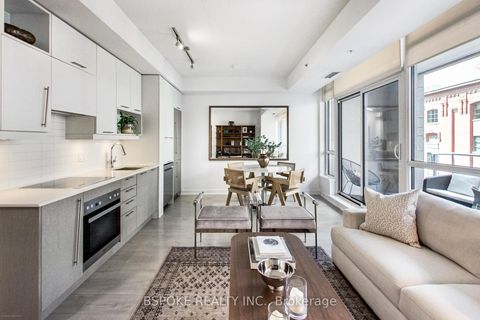 Photo 3 at 518 - 199 Richmond Street W, Waterfront Communities C1, Toronto