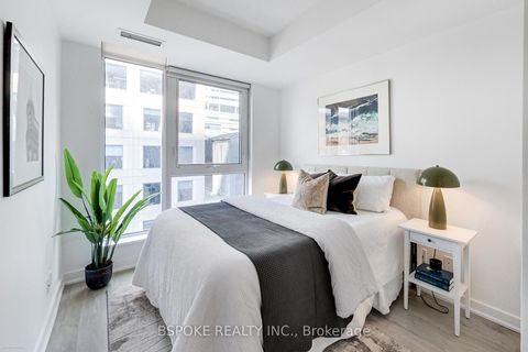 Photo 12 at 518 - 199 Richmond Street W, Waterfront Communities C1, Toronto