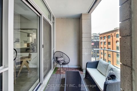 Photo 21 at 518 - 199 Richmond Street W, Waterfront Communities C1, Toronto
