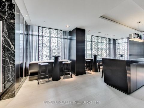 Photo 32 at 518 - 199 Richmond Street W, Waterfront Communities C1, Toronto