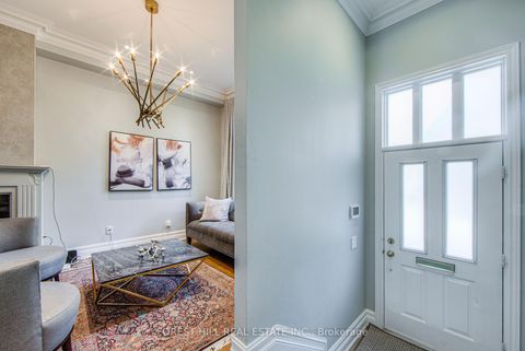 Photo 2 at 13 - 260 Russell Hill Road, Casa Loma, Toronto Photo 2 at 13 - 260 Russell Hill Road, Casa Loma, Toronto