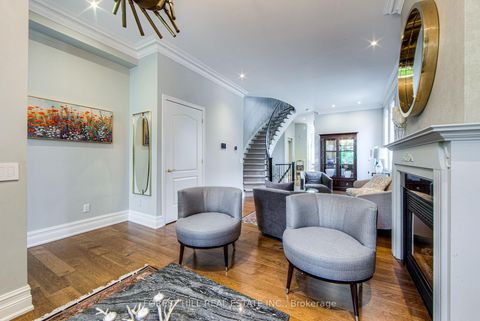 Photo 6 at 13 - 260 Russell Hill Road, Casa Loma, Toronto