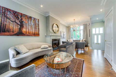 Photo 10 at 13 - 260 Russell Hill Road, Casa Loma, Toronto Photo 10 at 13 - 260 Russell Hill Road, Casa Loma, Toronto