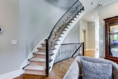 Photo 13 at 13 - 260 Russell Hill Road, Casa Loma, Toronto