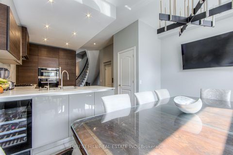 Photo 21 at 13 - 260 Russell Hill Road, Casa Loma, Toronto