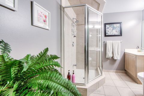 Photo 33 at 13 - 260 Russell Hill Road, Casa Loma, Toronto