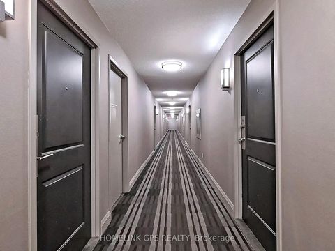 Photo 7 at 1814 - 35 Bastion Street, Niagara, Toronto