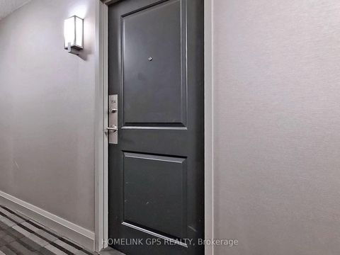Photo 8 at 1814 - 35 Bastion Street, Niagara, Toronto