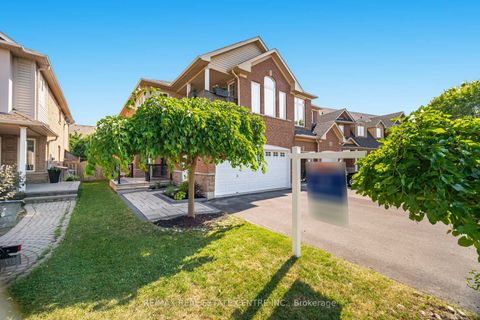 Photo 1 at 2021 Redstone Crescent, WM Westmount, Oakville