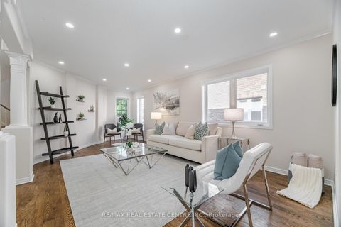 Photo 5 at 2021 Redstone Crescent, WM Westmount, Oakville