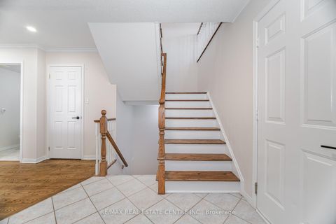 Photo 18 at 2021 Redstone Crescent, WM Westmount, Oakville