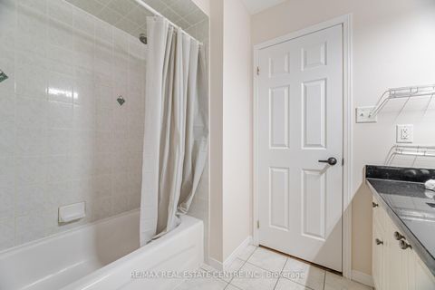 Photo 31 at 2021 Redstone Crescent, WM Westmount, Oakville