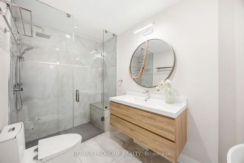 Photo 27 at 22 Fernside Court, Willowdale East, Toronto