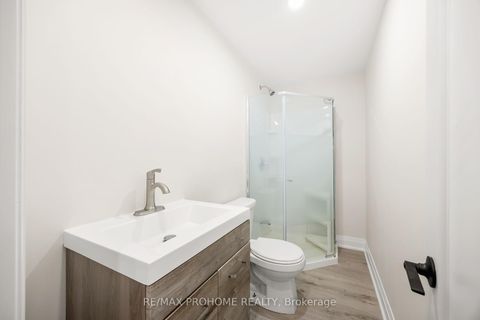 Photo 33 at 22 Fernside Court, Willowdale East, Toronto