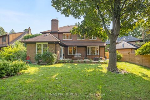 Photo 35 at 22 Fernside Court, Willowdale East, Toronto
