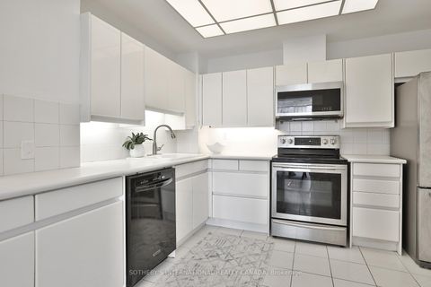 Photo 13 at 1003 - 7 Broadway Avenue, Mount Pleasant West, Toronto Photo 13 at 1003 - 7 Broadway Avenue, Mount Pleasant West, Toronto