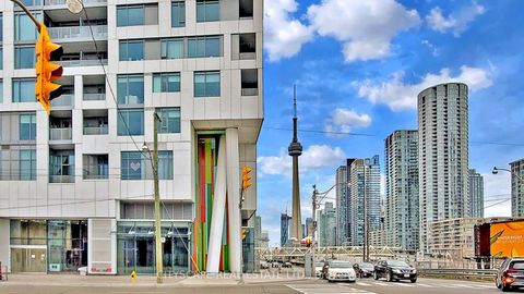 Photo 2 at 703W - 27 Bathurst Street, Waterfront Communities C1, Toronto