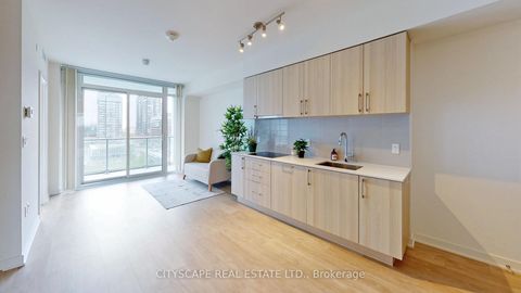 Photo 6 at 703W - 27 Bathurst Street, Waterfront Communities C1, Toronto