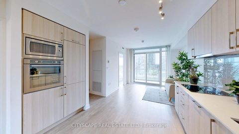 Photo 14 at 703W - 27 Bathurst Street, Waterfront Communities C1, Toronto