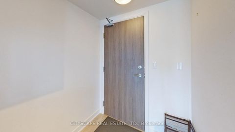Photo 30 at 703W - 27 Bathurst Street, Waterfront Communities C1, Toronto