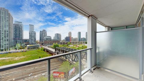 Photo 33 at 703W - 27 Bathurst Street, Waterfront Communities C1, Toronto