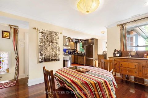 Photo 4 at 499 Palmerston Boulevard, Little Italy, Toronto