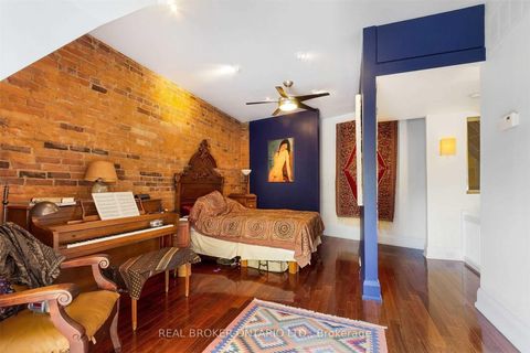 Photo 8 at 499 Palmerston Boulevard, Little Italy, Toronto