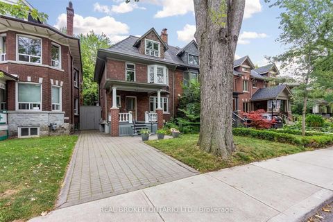 Photo 32 at 499 Palmerston Boulevard, Little Italy, Toronto