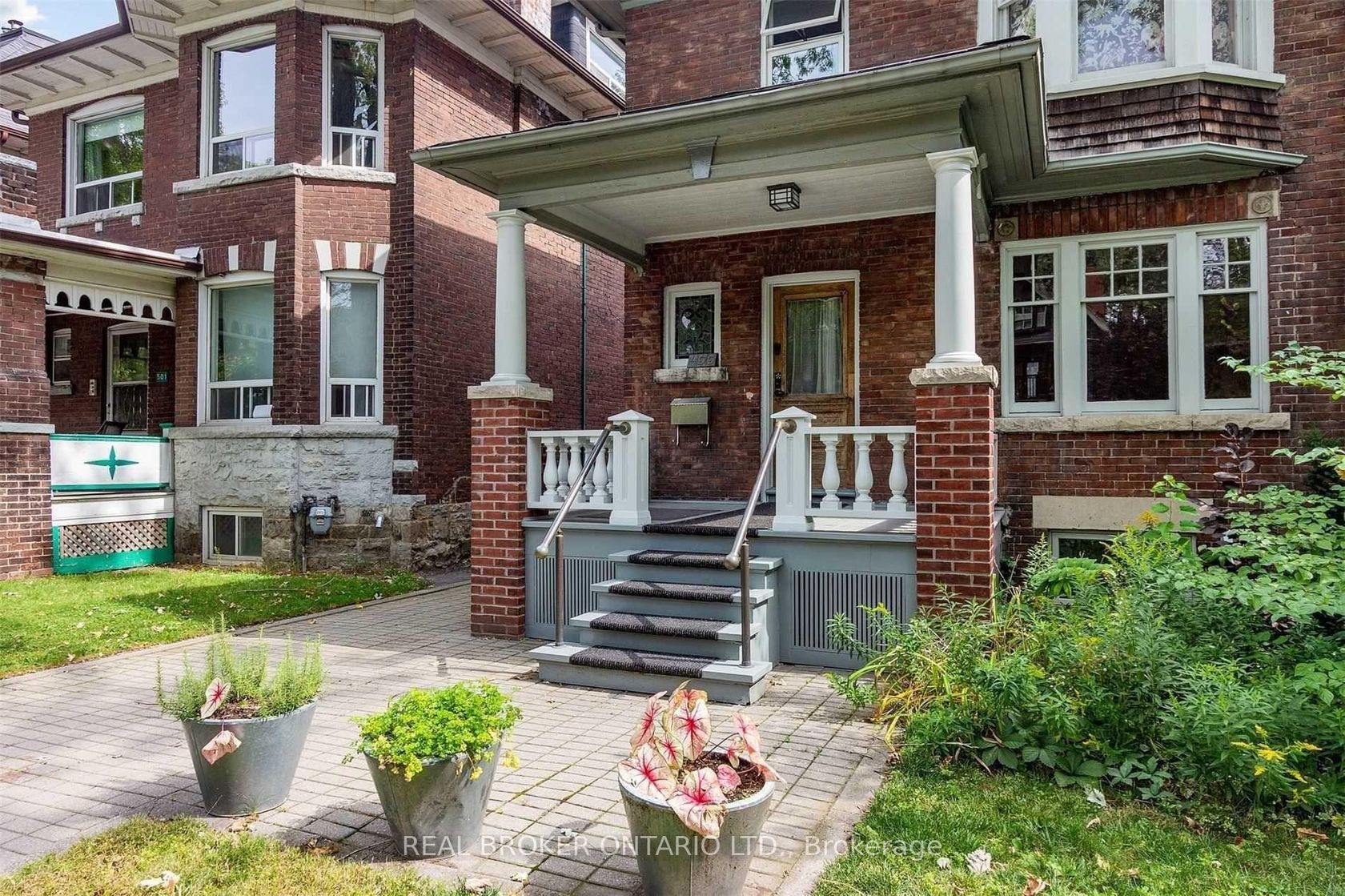 499 Palmerston Boulevard, Little Italy, Toronto 