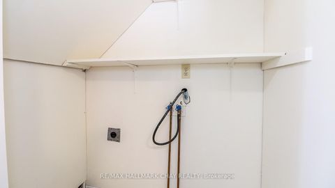 Photo 14 at 82 Melinda Crescent, Allandale, Barrie