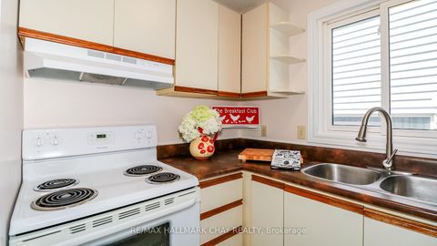 Photo 17 at 82 Melinda Crescent, Allandale, Barrie