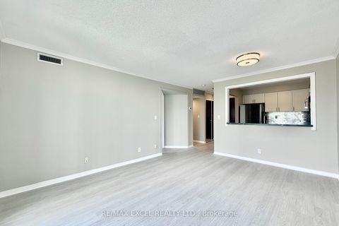 Photo 16 at 312 - 38 Hollywood Avenue, Willowdale East, Toronto