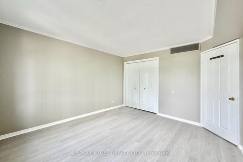 Photo 19 at 312 - 38 Hollywood Avenue, Willowdale East, Toronto