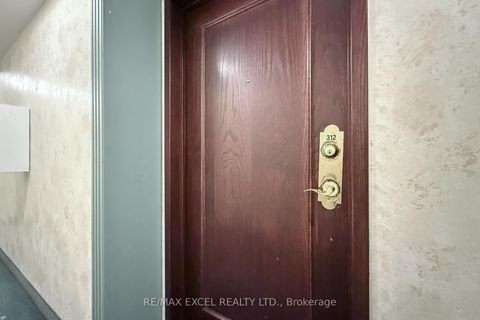 Photo 28 at 312 - 38 Hollywood Avenue, Willowdale East, Toronto
