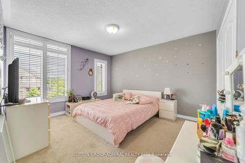 Photo 21 at 70 Blackforest Drive, Oak Ridges, Richmond Hill