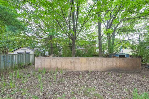 Photo 6 at 159 Alfred Avenue, Willowdale East, Toronto