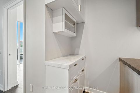 Photo 12 at 413 - 50 Ordnance Street, Niagara, Toronto