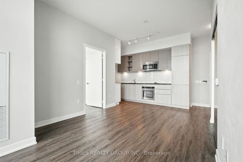 Photo 17 at 413 - 50 Ordnance Street, Niagara, Toronto