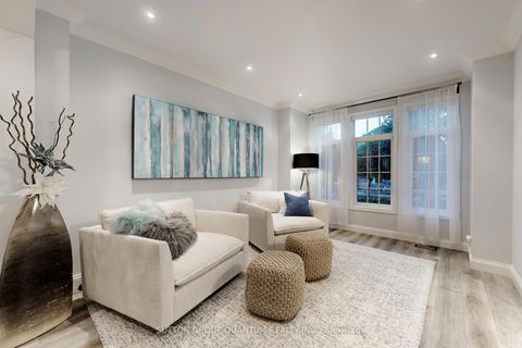 Photo 3 at 556 Bridgeview Road, GO Glenorchy, Oakville