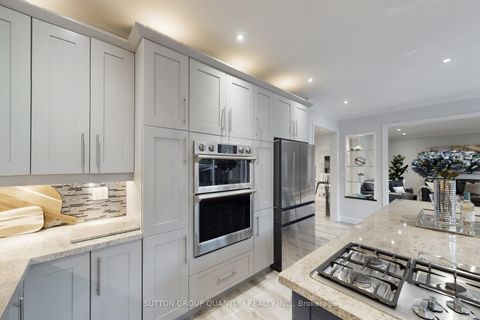 Photo 10 at 556 Bridgeview Road, GO Glenorchy, Oakville
