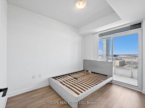 Photo 10 at 1516 - 10 Honeycrisp Crescent N, Vaughan Corporate Centre, Vaughan